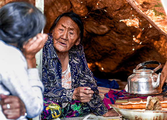 Chatting with Bannock & Tea